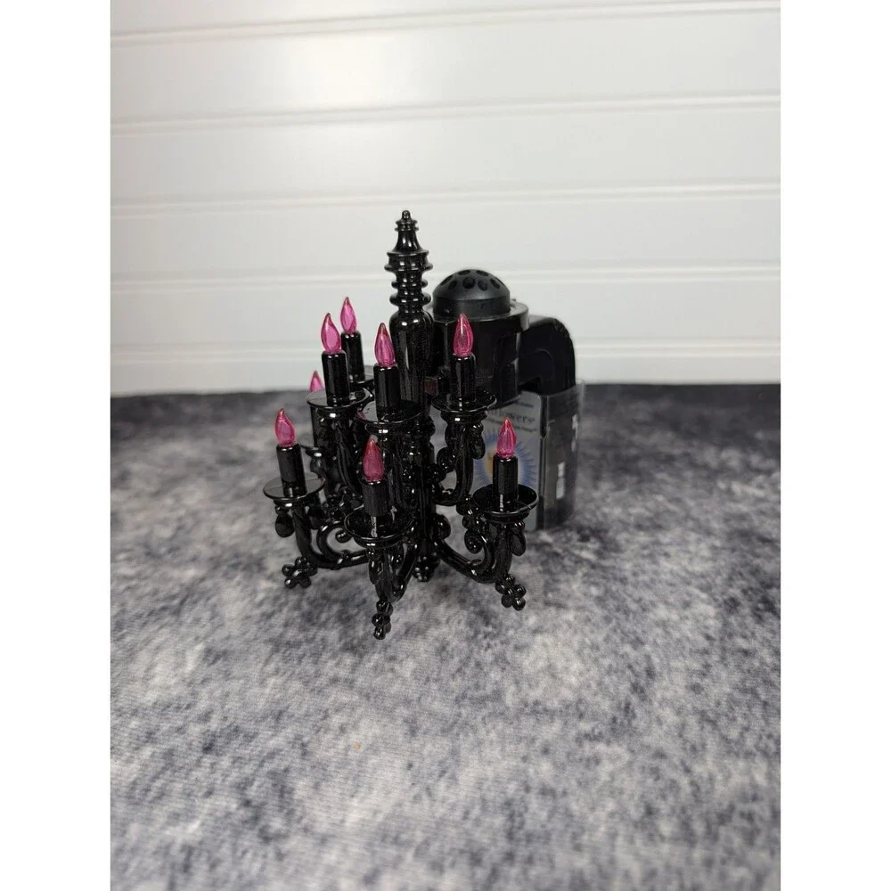 Bath & Body Works Halloween Chandelier Wallflowers Purple Light Plug-in NWT
